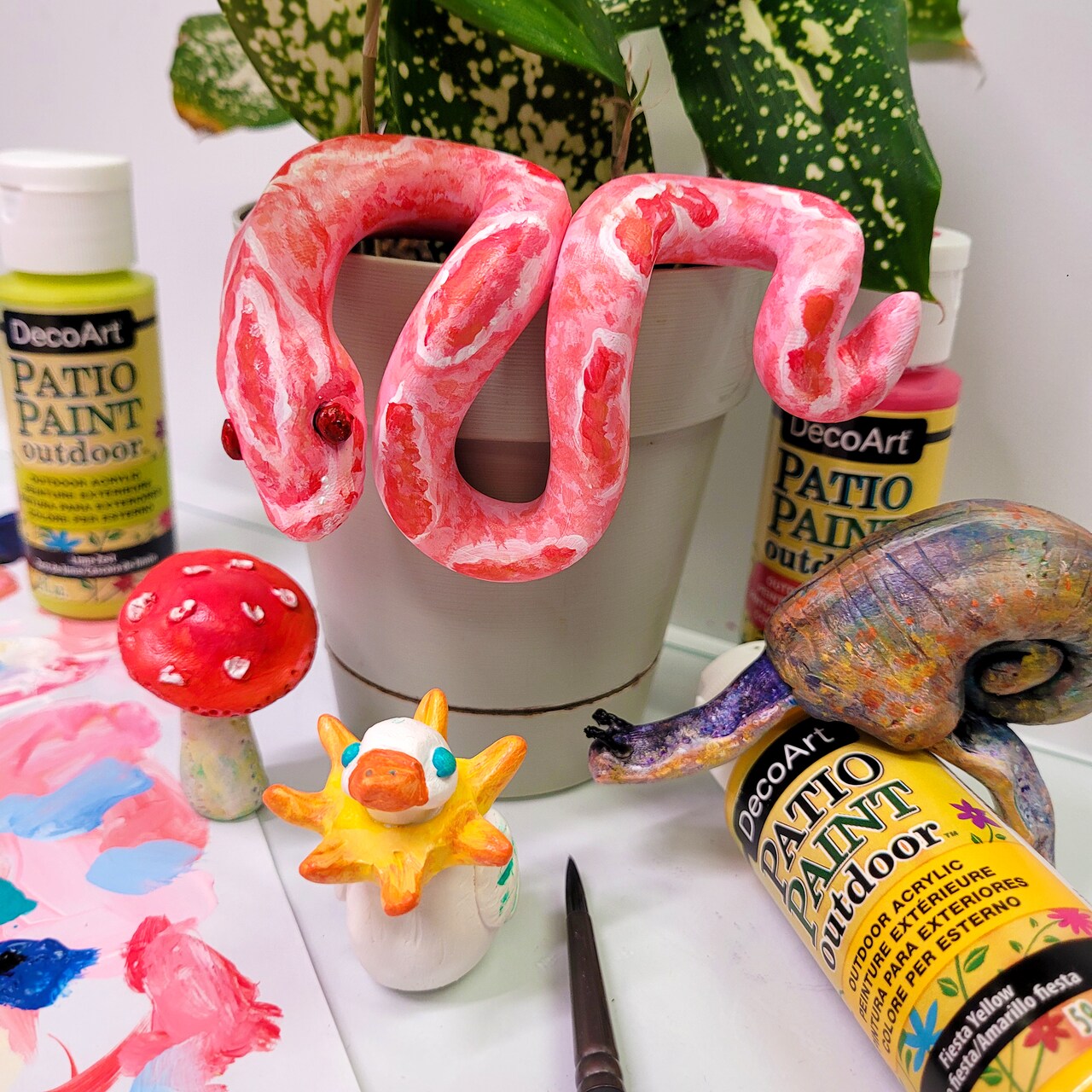 DecoArt DIY Plant Buddies with Patio Paint